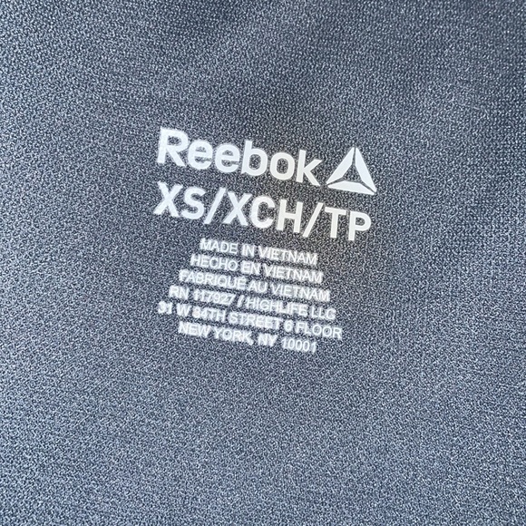 Reebok Women’s Longlined Sports Bra with Removable Cups - Picture 6 of 9